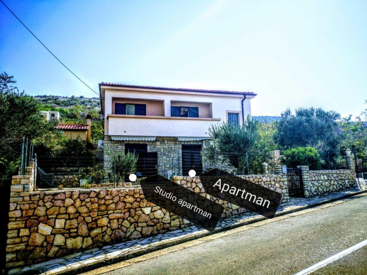 Apartments Josip Vinjerac Ngoại thất bức ảnh